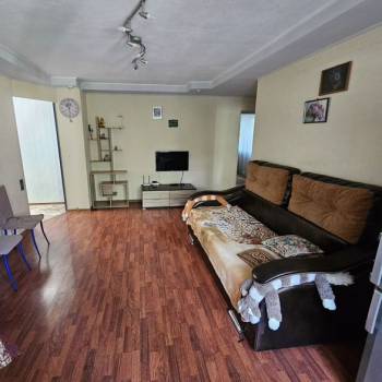 Сдается Многокомнатная квартира, 65 м²