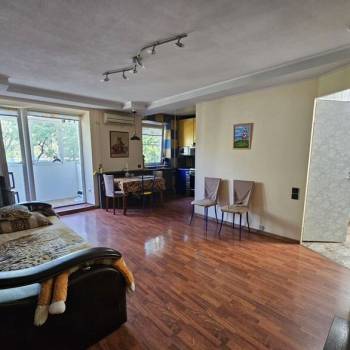 Сдается Многокомнатная квартира, 65 м²
