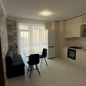 Сдается 2-х комнатная квартира, 60 м²