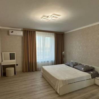 Сдается 2-х комнатная квартира, 60 м²