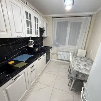 Сдается 1-комнатная квартира, 41 м²