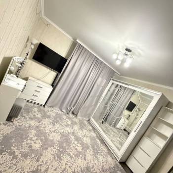Сдается 1-комнатная квартира, 41 м²