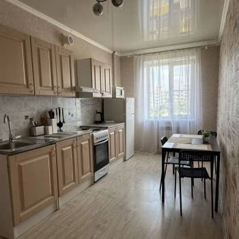 Сдается 1-комнатная квартира, 47 м²