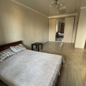 Сдается 1-комнатная квартира, 47 м²