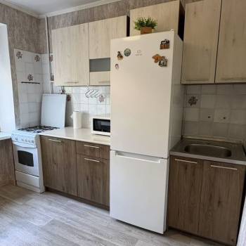 Сдается 1-комнатная квартира, 35 м²