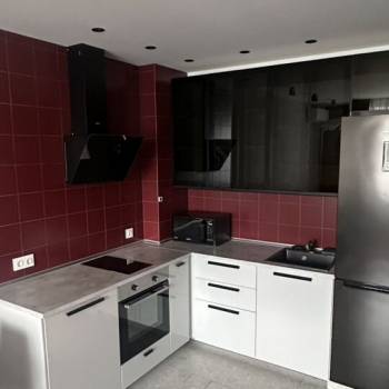 Сдается 1-комнатная квартира, 52 м²