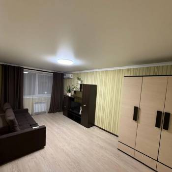 Сдается 1-комнатная квартира, 41 м²