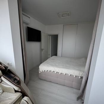 Продается 2-х комнатная квартира, 60 м²