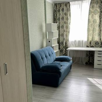 Сдается Многокомнатная квартира, 70 м²