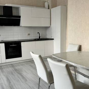 Сдается Многокомнатная квартира, 70 м²