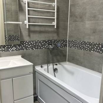 Сдается Многокомнатная квартира, 70 м²