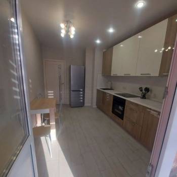 Сдается 1-комнатная квартира, 43 м²