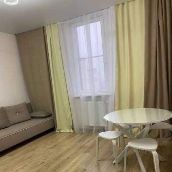 Сдается 2-х комнатная квартира, 40 м²