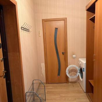 Сдается 1-комнатная квартира, 42,9 м²