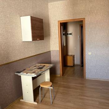 Сдается 1-комнатная квартира, 42,9 м²