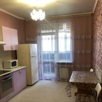Сдается 1-комнатная квартира, 45,7 м²