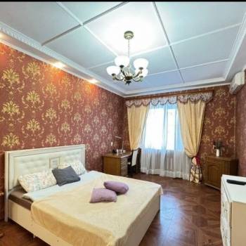 Сдается 2-х комнатная квартира, 83 м²