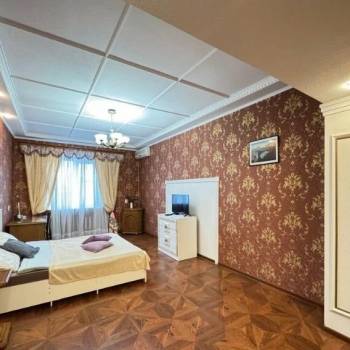 Сдается 2-х комнатная квартира, 83 м²