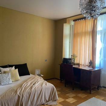 Продается 2-х комнатная квартира, 70 м²