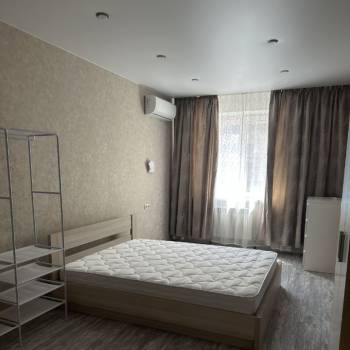 Сдается 1-комнатная квартира, 39 м²