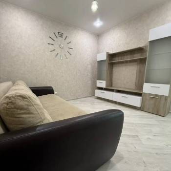 Сдается 2-х комнатная квартира, 42 м²