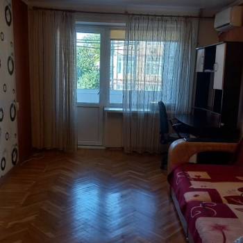 Сдается 1-комнатная квартира, 32 м²