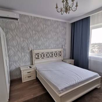Сдается 1-комнатная квартира, 41 м²