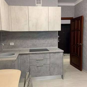 Сдается 1-комнатная квартира, 43 м²