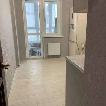 Сдается 1-комнатная квартира, 43 м²