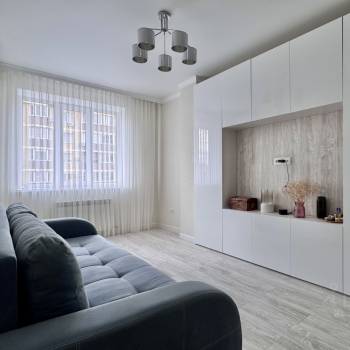 Сдается 1-комнатная квартира, 44 м²