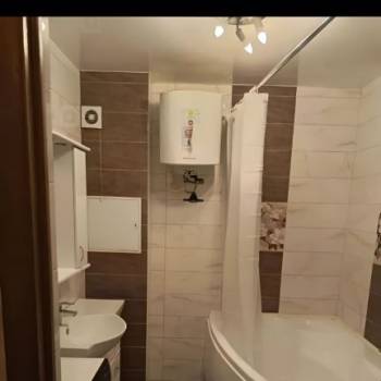 Сдается 1-комнатная квартира, 51 м²