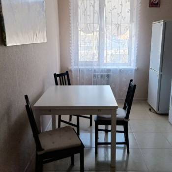 Сдается 1-комнатная квартира, 69 м²
