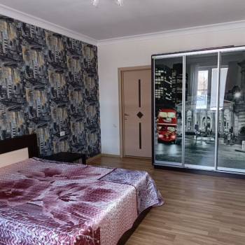 Сдается 1-комнатная квартира, 69 м²