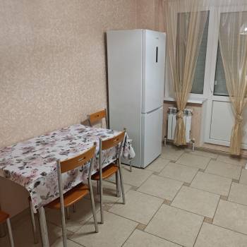 Сдается 2-х комнатная квартира, 58 м²