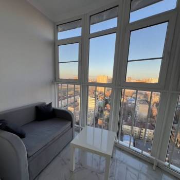 Сдается 1-комнатная квартира, 42 м²