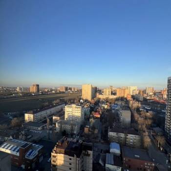 Сдается 1-комнатная квартира, 42 м²