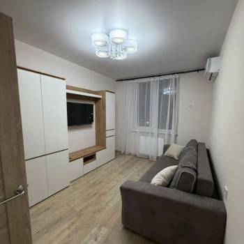 Сдается 2-х комнатная квартира, 52 м²