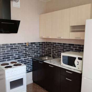 Сдается 1-комнатная квартира, 43 м²