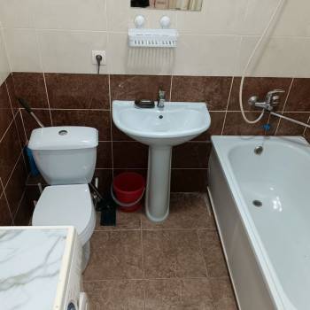 Сдается 1-комнатная квартира, 43 м²