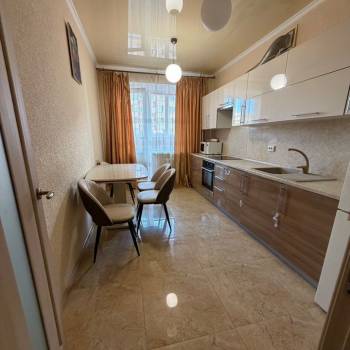 Сдается 2-х комнатная квартира, 68 м²