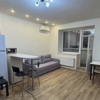 Сдается 1-комнатная квартира, 35 м²