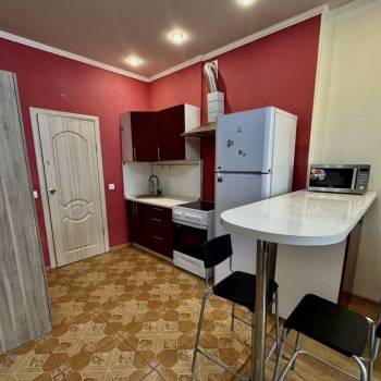 Сдается 1-комнатная квартира, 35 м²