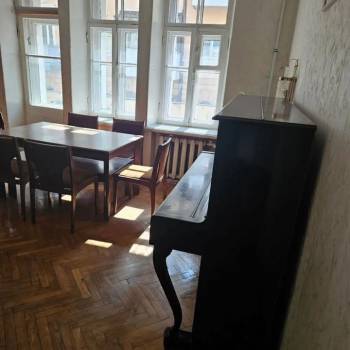 Сдается 2-х комнатная квартира, 60 м²