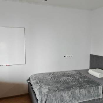 Сдается 1-комнатная квартира, 43 м²