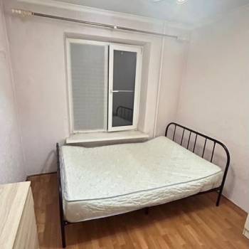 Сдается Многокомнатная квартира, 60 м²
