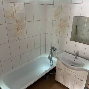 Сдается 1-комнатная квартира, 51 м²