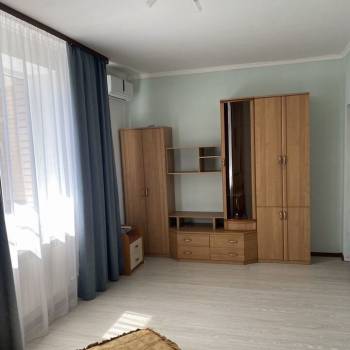 Сдается 1-комнатная квартира, 45 м²