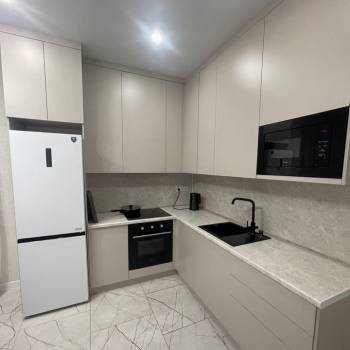Сдается 2-х комнатная квартира, 42 м²