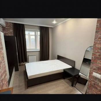 Продается 1-комнатная квартира, 41 м²
