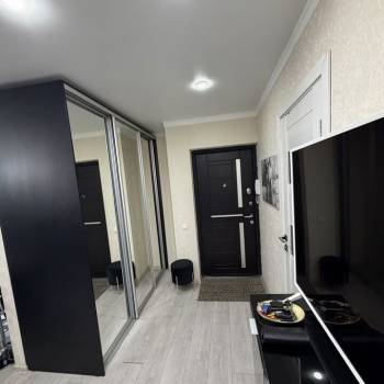 Сдается 1-комнатная квартира, 54 м²